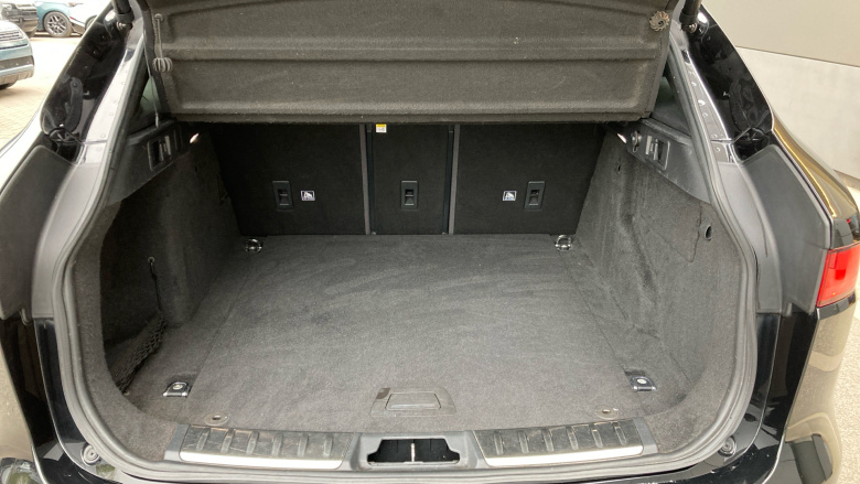 Jaguar F-Pace 2.0d R-Sport 5dr Auto AWD Diesel Estate